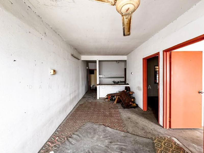 Apartment for Sale at Pangsapuri Langat Utama - Danial Mohd Zaki - Kitchen - PropertyGuru.com.my