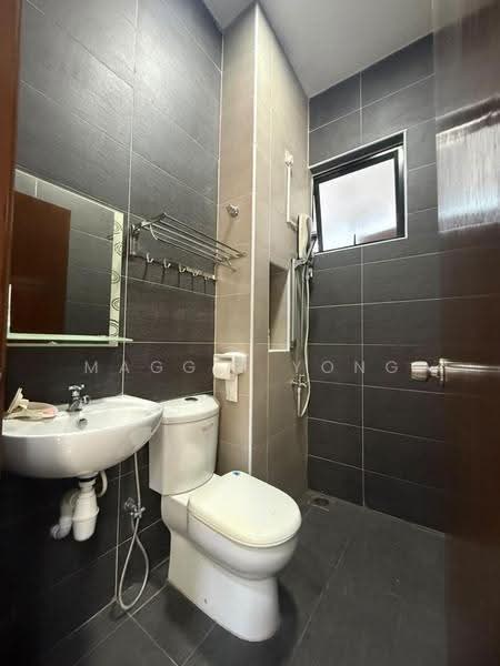 2-storey Terraced House for Sale in Taman Seri Austin (Tebrau) - Maggie Yong - Bathroom - PropertyGuru.com.my