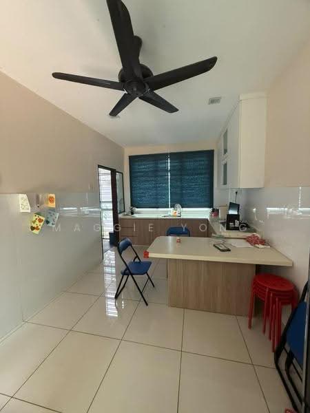 2-storey Terraced House for Sale in Taman Seri Austin (Tebrau) - Maggie Yong - Kitchen - PropertyGuru.com.my