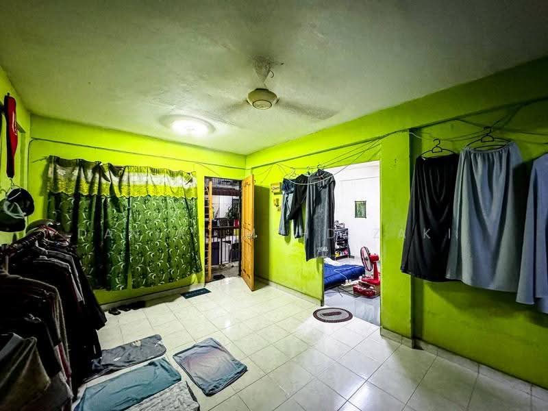 Flat for Sale at Gugusan Cempaka - Danial Mohd Zaki - Living Room - PropertyGuru.com.my