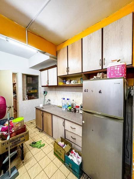 Kondominium untuk Dijual di Desaminium Flora - Danial Mohd Zaki - Kitchen - PropertyGuru.com.my