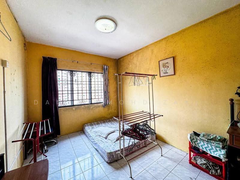 Kondominium untuk Dijual di Desaminium Flora - Danial Mohd Zaki - Bedroom - PropertyGuru.com.my