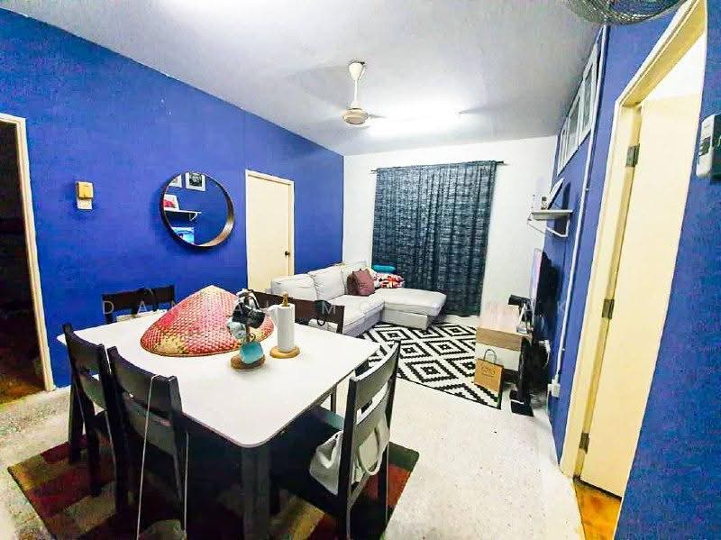 Apartment for Sale at Anggerik Apartment - Danial Mohd Zaki - Living Room - PropertyGuru.com.my