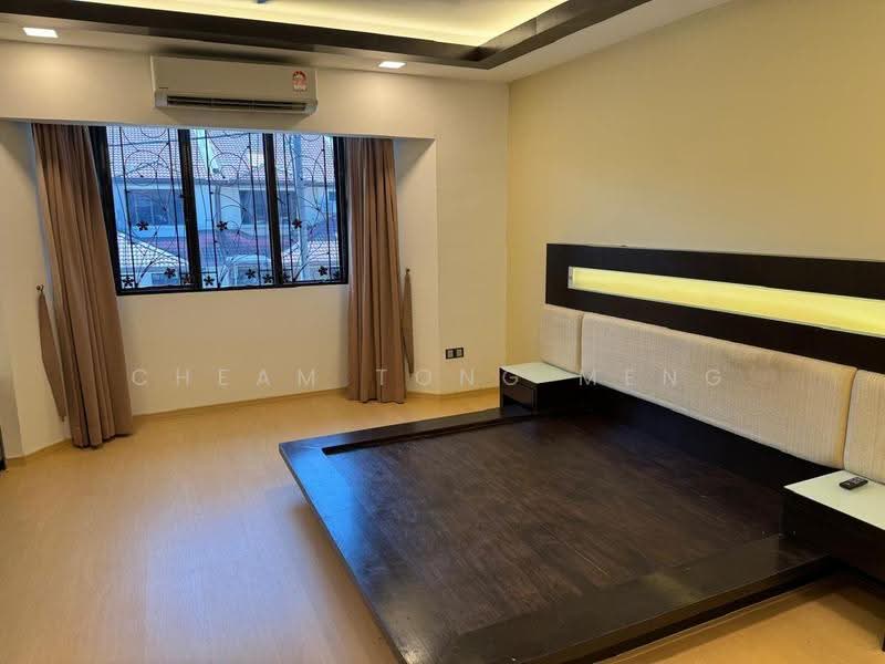 Rumah Teres untuk Disewa di Seksyen 11 (Kota Damansara) - Cheam Tong Meng - Bedroom - PropertyGuru.com.my