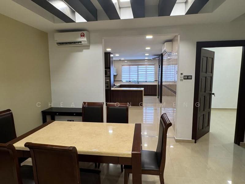 Rumah Teres untuk Disewa di Seksyen 11 (Kota Damansara) - Cheam Tong Meng - Dining Room - PropertyGuru.com.my