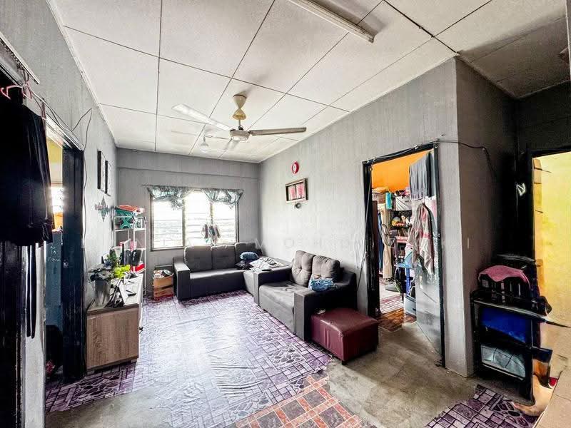 Apartment for Sale at Delima Apartment - Danial Mohd Zaki - Living Room - PropertyGuru.com.my