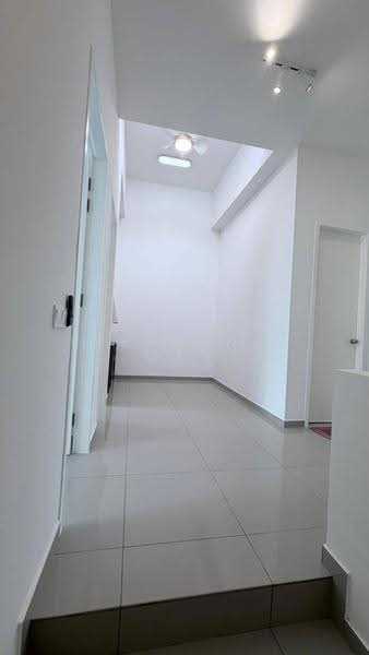 Rumah Teres untuk Disewa di Kota Masai (Pasir Gudang) - Stephanie Gan - Corridor - PropertyGuru.com.my