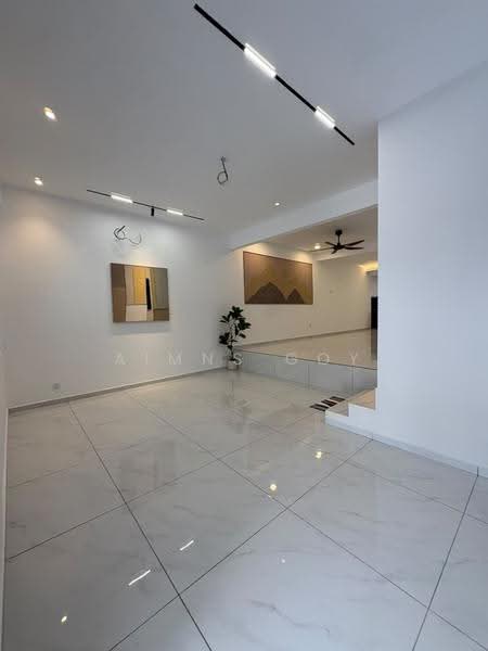 2-storey Terraced House for Sale in Bukit Sungai Long (Bandar Sungai Long) - Aimns Goy - Living Room - PropertyGuru.com.my