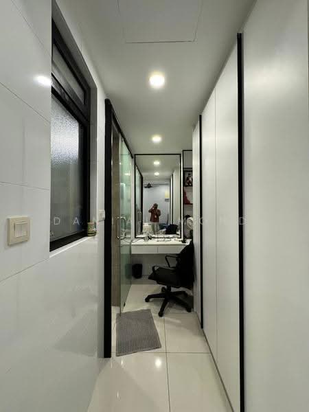 Kediaman Servis untuk Dijual di Epic Residence - Danial Mohd Zaki - Corridor - PropertyGuru.com.my