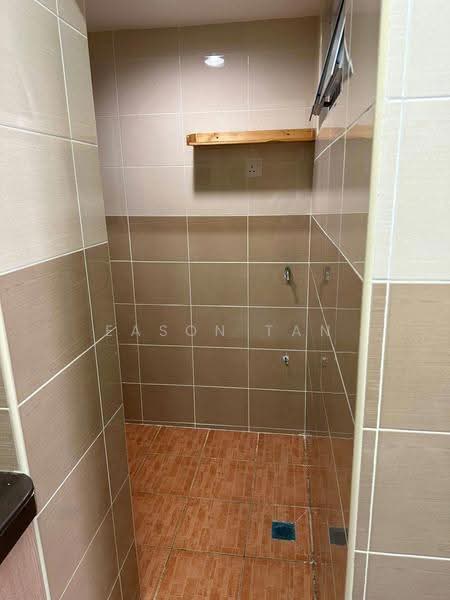 Kondominium untuk Disewa di Greenlane Park - Eason Tan - Bathroom - PropertyGuru.com.my