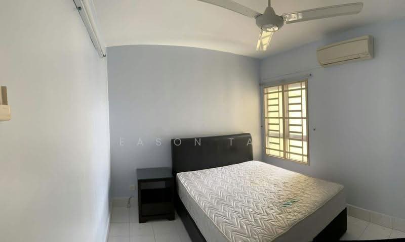 Kondominium untuk Disewa di Greenlane Park - Eason Tan - Bedroom - PropertyGuru.com.my