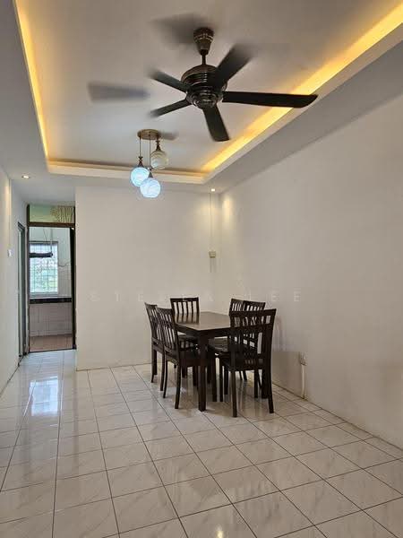 Rumah Flat untuk Dijual di Flat Mahkota Cheras (L6 L7 L8 L9) - Stella Lee - Dining Room - PropertyGuru.com.my