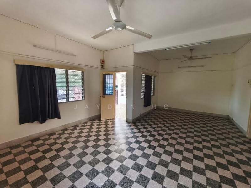 Rumah Teres 2-Tingkat untuk Dijual di Petaling Jaya (Selangor) - Jayden Ho - Living Room - PropertyGuru.com.my