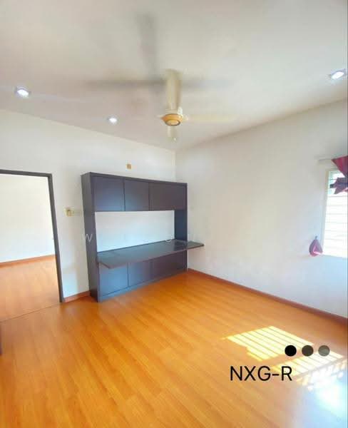 Rumah Berkembar untuk Dijual di Taman Aman Perdana (Kapar) - Wilson Ng - Study - PropertyGuru.com.my