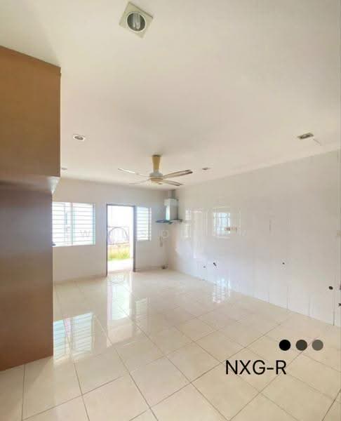 Rumah Berkembar untuk Dijual di Taman Aman Perdana (Kapar) - Wilson Ng - Kitchen - PropertyGuru.com.my