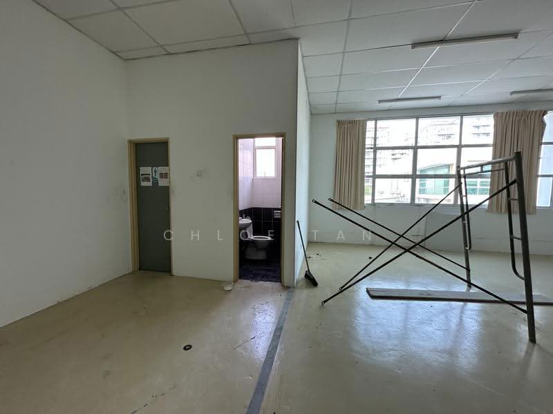 Terrace Factory for Rent in Bayan Lepas (Penang) - Chloe Tan - Bathroom - PropertyGuru.com.my