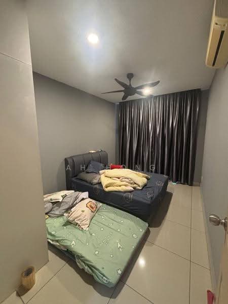 Pangsapuri untuk Dijual di Austin Suites (Permata Austin) - Ah Hong - Bedroom - PropertyGuru.com.my