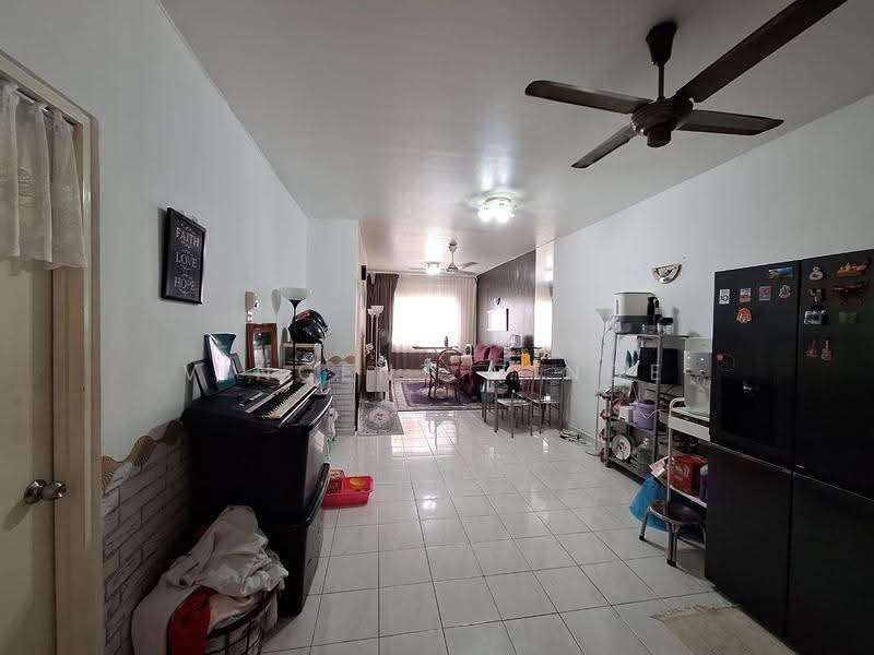 Pangsapuri untuk Dijual di Pangsapuri Cemara - Vincent Vince - Living Room - PropertyGuru.com.my