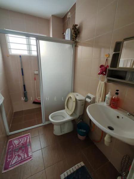 Rumah Teres 2-Tingkat untuk Dijual di TAMAN PUCHONG UTAMA (Puchong) - Michelle Tai - Bathroom - PropertyGuru.com.my