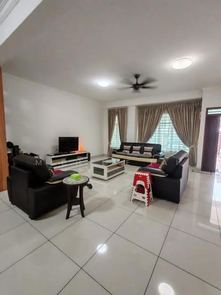 Rumah Teres 2-Tingkat untuk Dijual di TAMAN PUCHONG UTAMA (Puchong) - Michelle Tai - Living Room - PropertyGuru.com.my