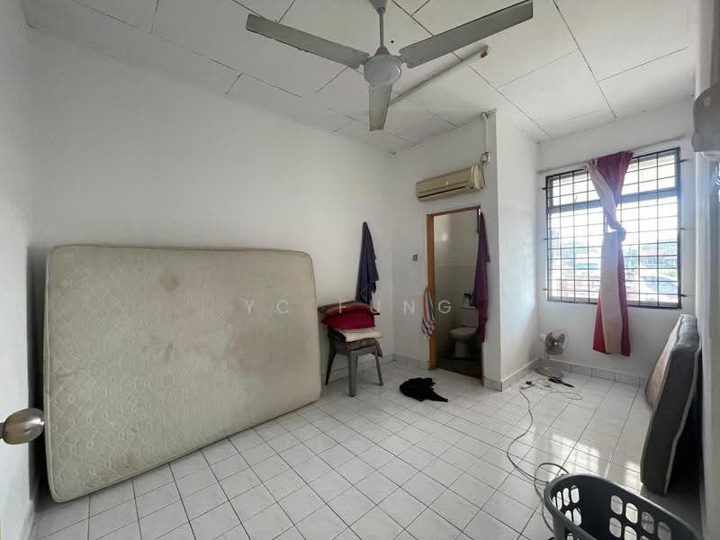 1-storey Terraced House for Rent in Taman Megah Ria (Masai) - YC Fung - Interior - PropertyGuru.com.my