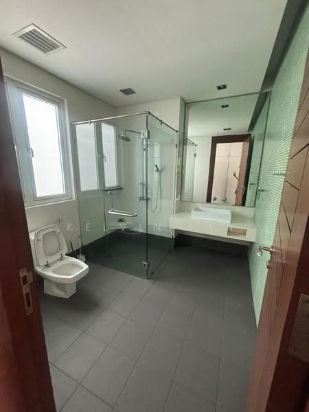 Bungalow House for Rent in Country Heights Damansara (Kuala Lumpur) - Kelvin Tan - Bathroom - PropertyGuru.com.my