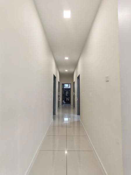 Bungalow House for Rent in Johor Bahru (Johor) - Florence Hong - Corridor - PropertyGuru.com.my