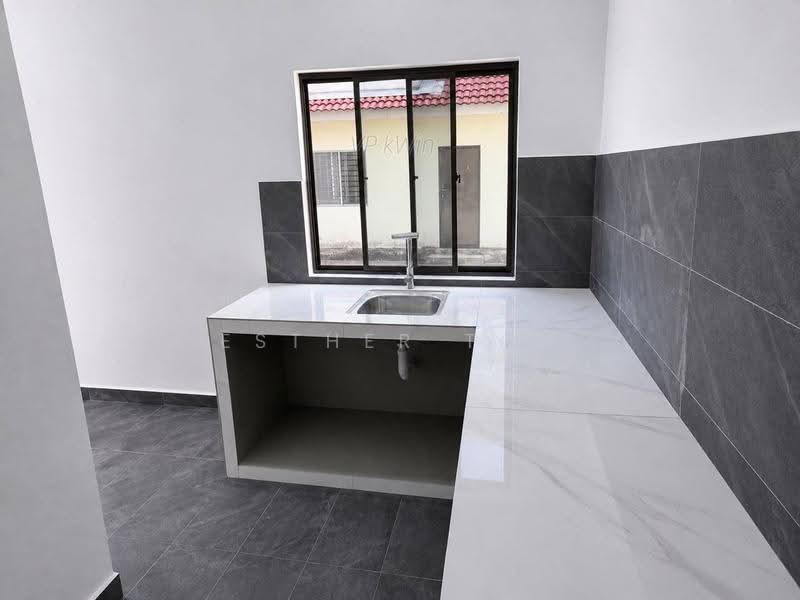 2-storey Terraced House for Sale in Kulai (Johor) - Esther Toh - Kitchen - PropertyGuru.com.my
