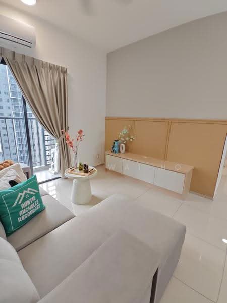 Kediaman Servis untuk Disewa di One Equine - Chun Wai Ho - Living Room - PropertyGuru.com.my