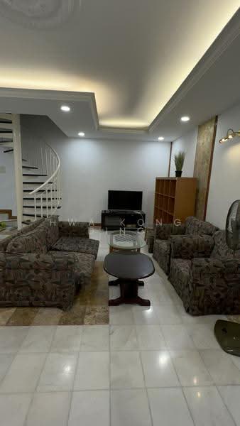 Kondominium untuk Disewa di Ehsan Ria - Hwa Kong Ding - Living Room - PropertyGuru.com.my