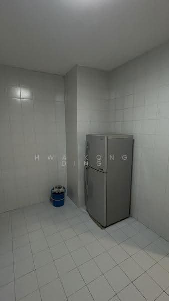 Kondominium untuk Disewa di Ehsan Ria - Hwa Kong Ding - Kitchen - PropertyGuru.com.my