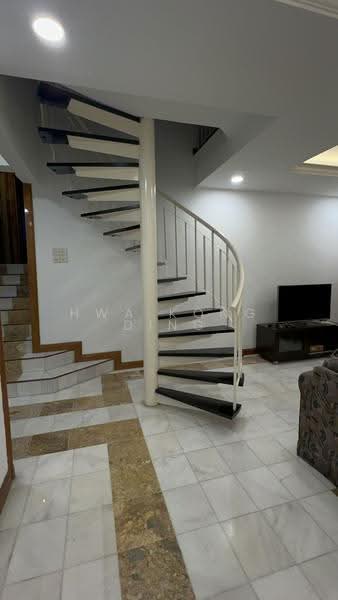 Kondominium untuk Disewa di Ehsan Ria - Hwa Kong Ding - Living Room - PropertyGuru.com.my