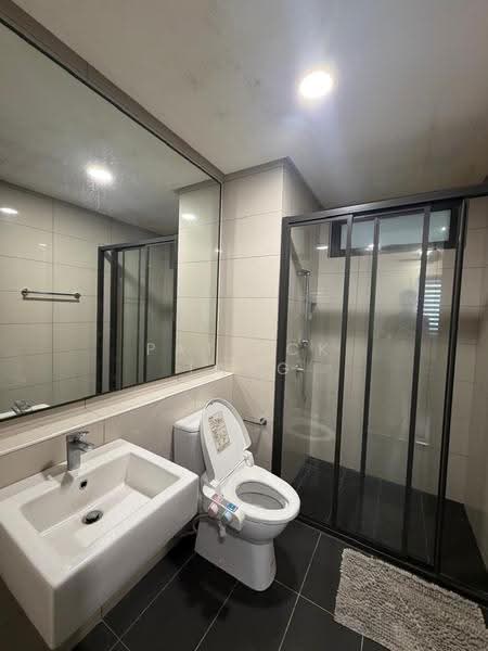 Service Residence for Rent at The Tamarind - Patrick Tang - Bathroom - PropertyGuru.com.my