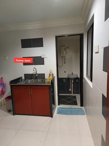 Rumah Flat untuk Dijual di Desa Putra - Fionne Seah - Kitchen - PropertyGuru.com.my