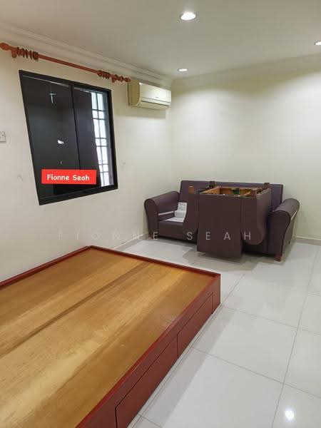 Rumah Flat untuk Dijual di Desa Putra - Fionne Seah - Living Room - PropertyGuru.com.my