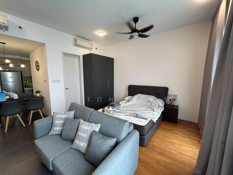 Kediaman Servis untuk Disewa di Ativo Suites @ Damansara Avenue - Wilton Wong - Living Room - PropertyGuru.com.my