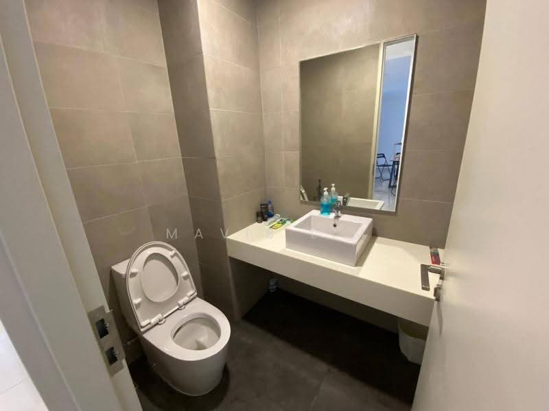 Kondominium untuk Disewa di Vivo Residential Suites - Mavis Lim - Bathroom - PropertyGuru.com.my