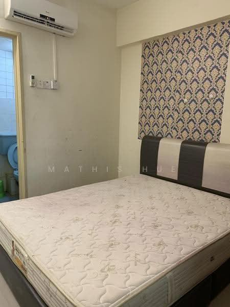 Condominium for Rent at Endah Regal Condominium - Mathis Hue - Bedroom - PropertyGuru.com.my