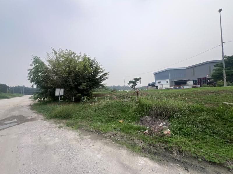 Factory for Rent in Kampung Teluk Mengkuang (Telok Panglima Garang) - Chong De Yi - Exterior - PropertyGuru.com.my