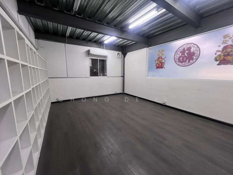 Factory for Rent in Kampung Teluk Mengkuang (Telok Panglima Garang) - Chong De Yi - Interior - PropertyGuru.com.my