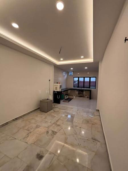 2-storey Terraced House for Sale in Taman Bukit Rawang Jaya (Rawang) - Shaiful Rudy - Kitchen - PropertyGuru.com.my