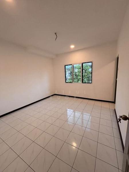 2-storey Terraced House for Sale in Taman Bukit Rawang Jaya (Rawang) - Shaiful Rudy - Interior - PropertyGuru.com.my