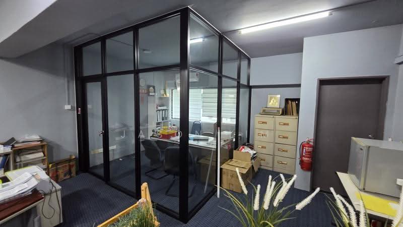 Shop / Office for Rent in Taman Esplanad (Bukit Jalil) - Jason Lim - Interior - PropertyGuru.com.my