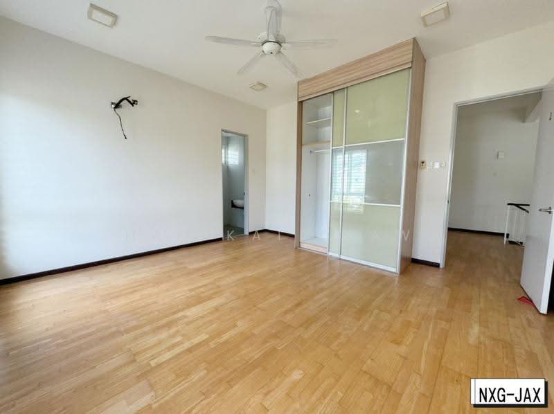 2.5-storey Terraced House for Sale in Bandar Bukit Raja (Klang) - Hao Kai Khaw - Bedroom - PropertyGuru.com.my