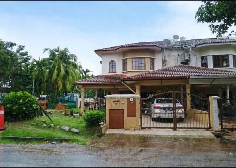 2-storey Terraced House for Sale in Seksyen 7 (Shah Alam) - Allan Aw - Exterior - PropertyGuru.com.my