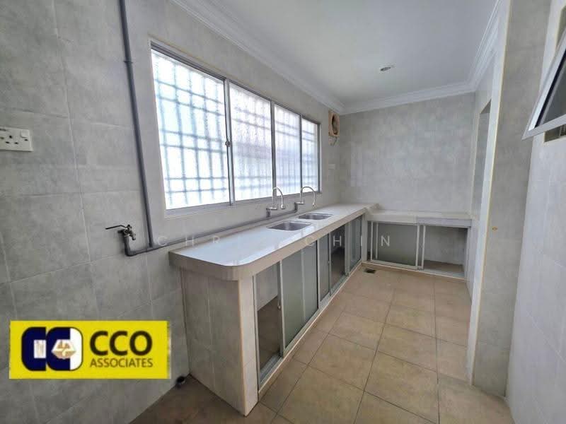 Rumah Teres 2.5-Tingkat untuk Dijual di Ipoh (Perak) - Chris Chin - Kitchen - PropertyGuru.com.my