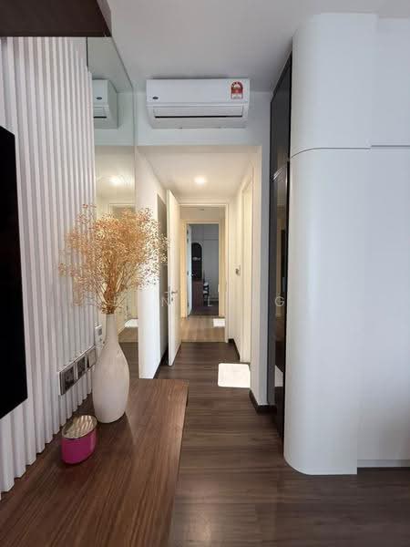 Kediaman Servis untuk Disewa di Duta Park Residences - Ben Ling - Corridor - PropertyGuru.com.my