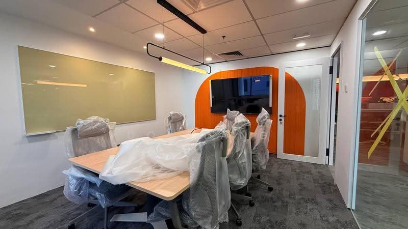 Kedai / Pejabat untuk Disewa di KL City Centre (Kuala Lumpur) - Don Tang - Meeting Room - PropertyGuru.com.my