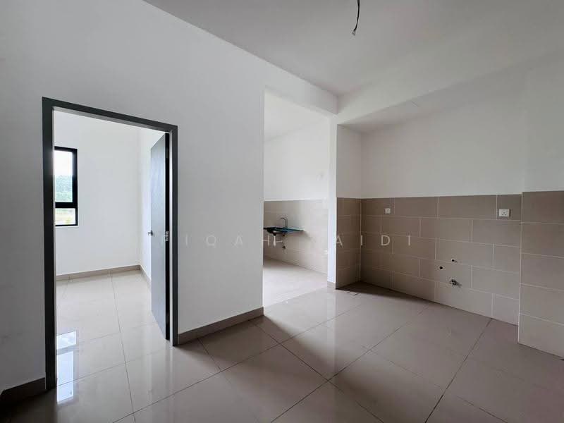 Terraced House for Sale in Elmina (Shah Alam) - Afiqah zaidi - Kitchen - PropertyGuru.com.my
