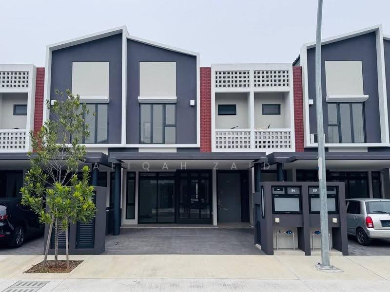 Terraced House for Sale in Elmina (Shah Alam) - Afiqah zaidi - Exterior - PropertyGuru.com.my